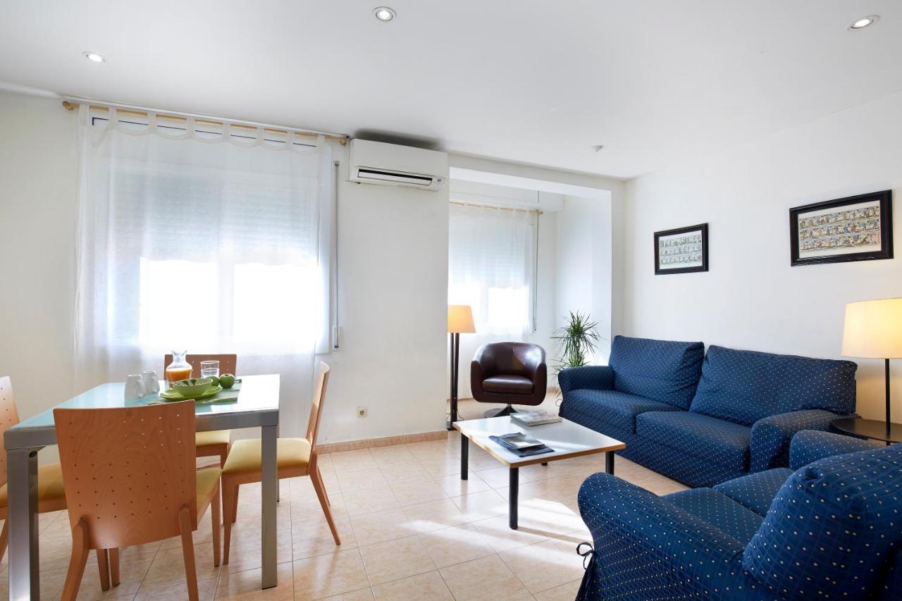 Apartamentos Calvet Barcelona Buitenkant foto