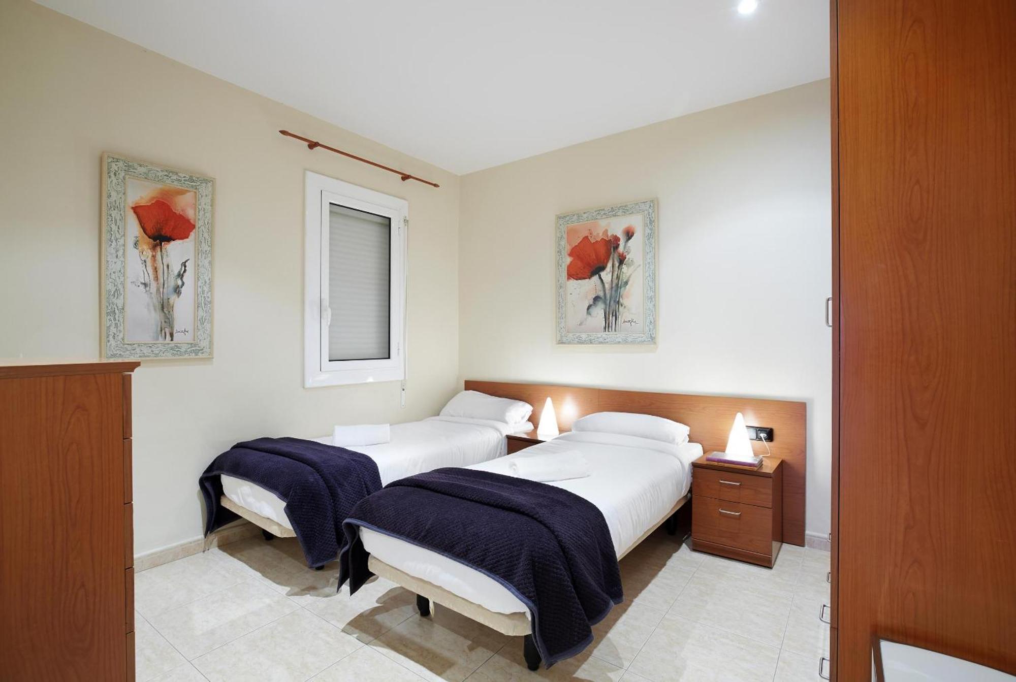 Apartamentos Calvet Barcelona Buitenkant foto