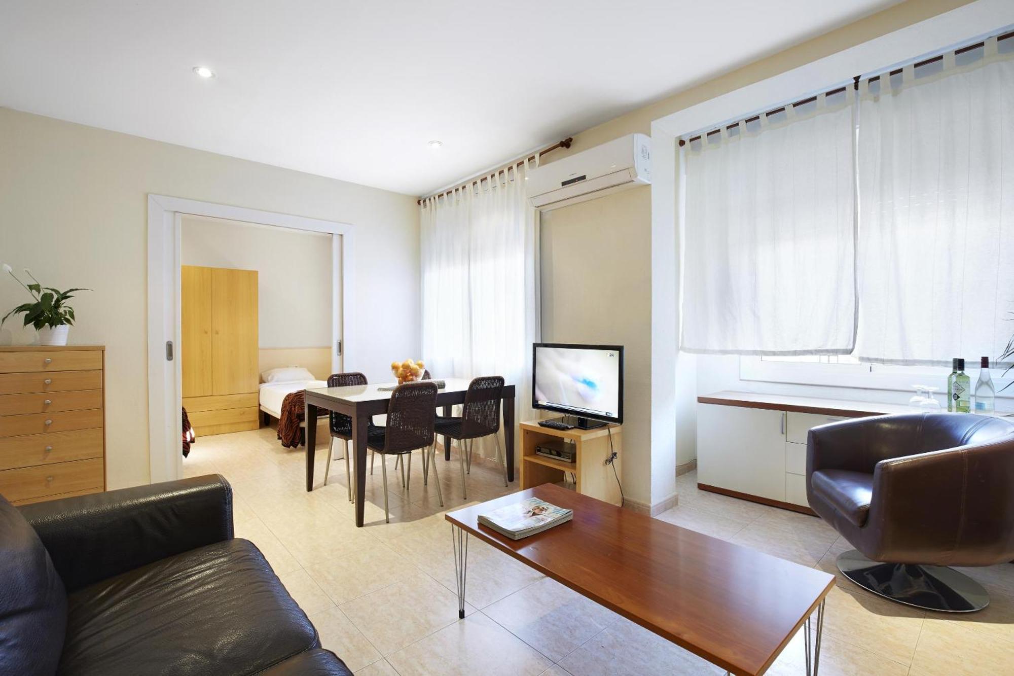 Apartamentos Calvet Barcelona Buitenkant foto